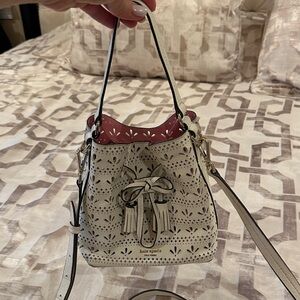 Kate Spade white Bucket Bag and wallet